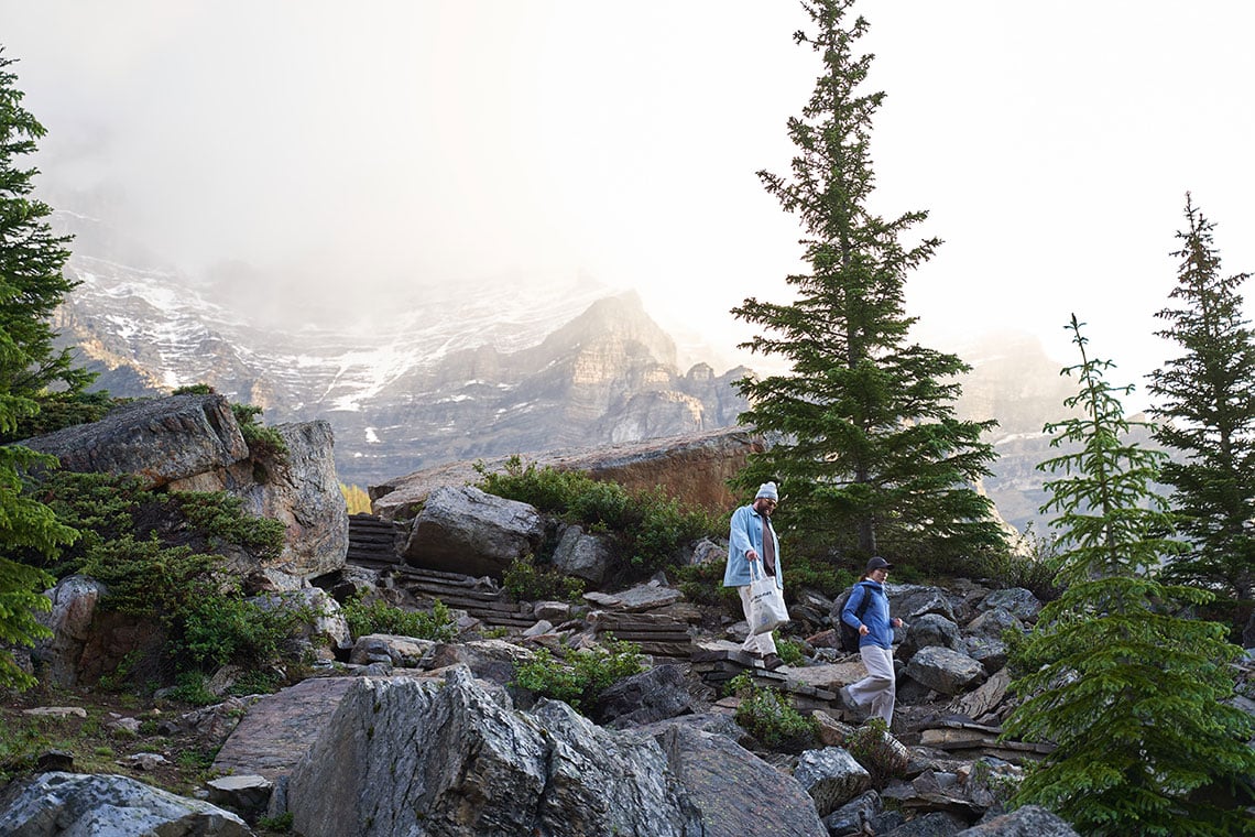 Spotlight on Moraine Lake Rockpile Trail Moraine Lake Bus