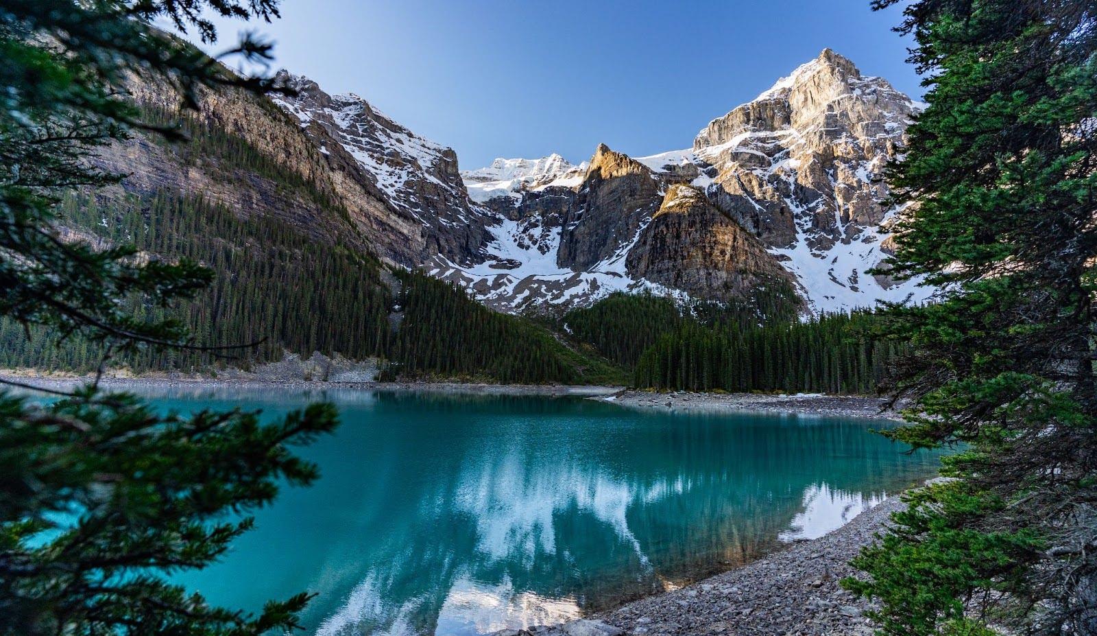 Moraine Lake 